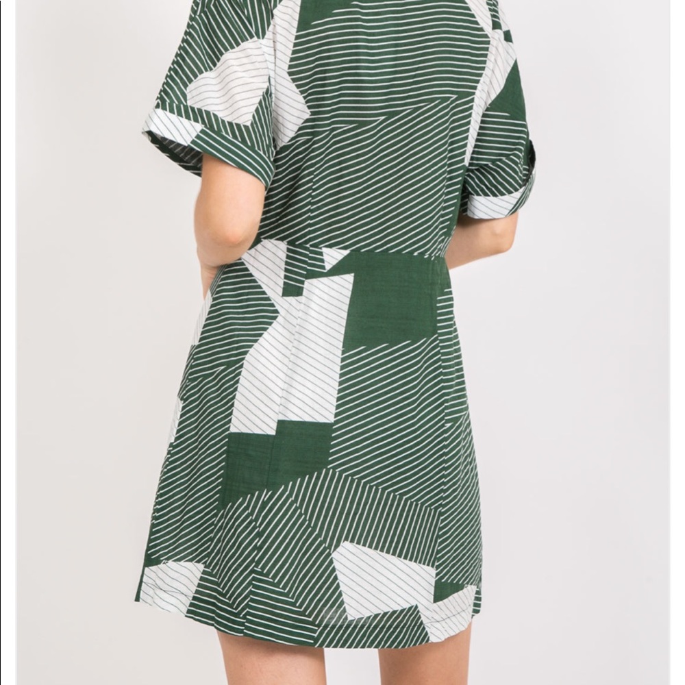 NEW! Retro Print Tie Front Dress - Picture 3 of 4